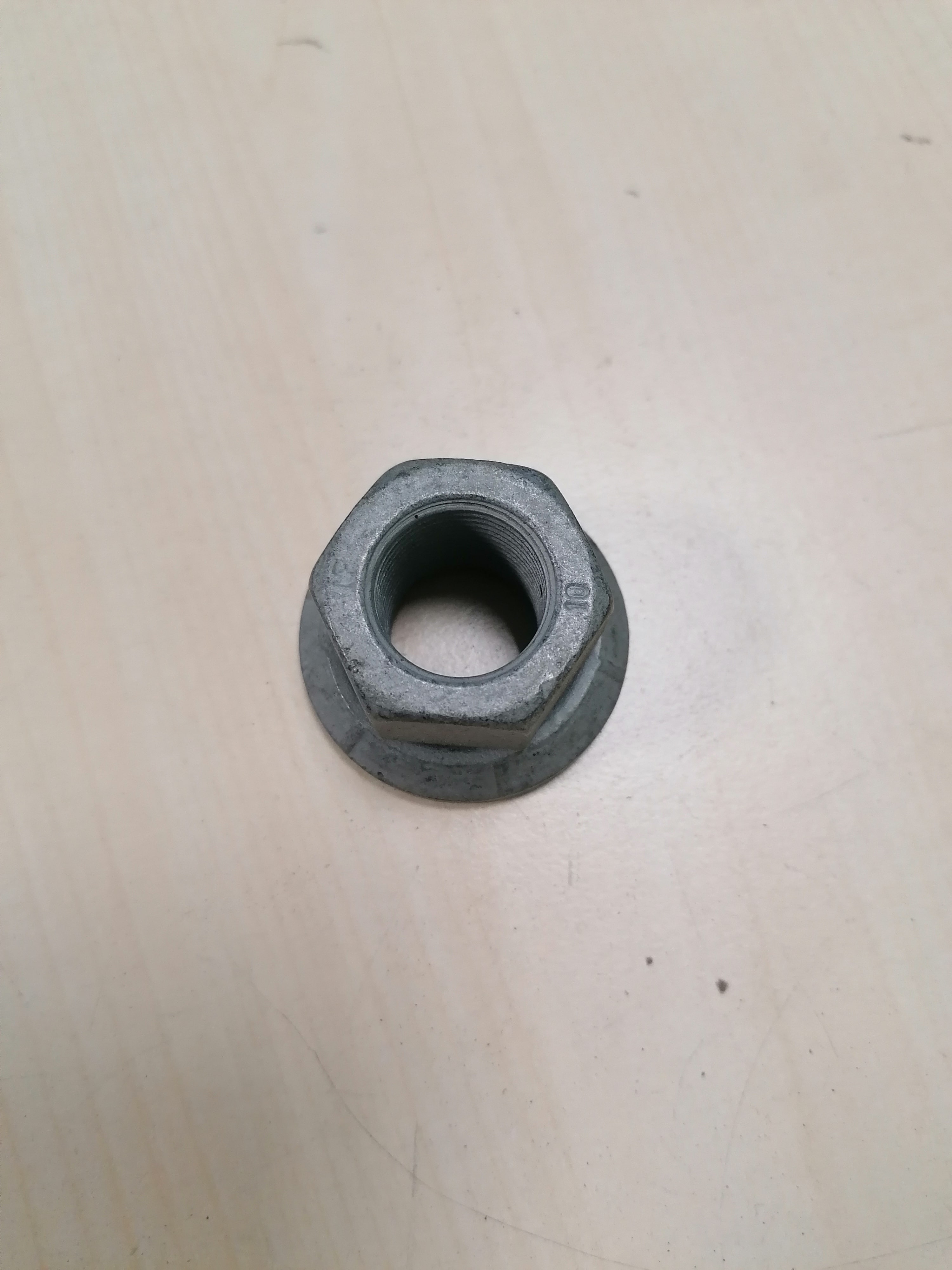 1031368 Schmitz Гайка стремянки для MRH3 М20х1,5 1031368 Schmitz Гайка стремянки для MRH3 М20х1,5