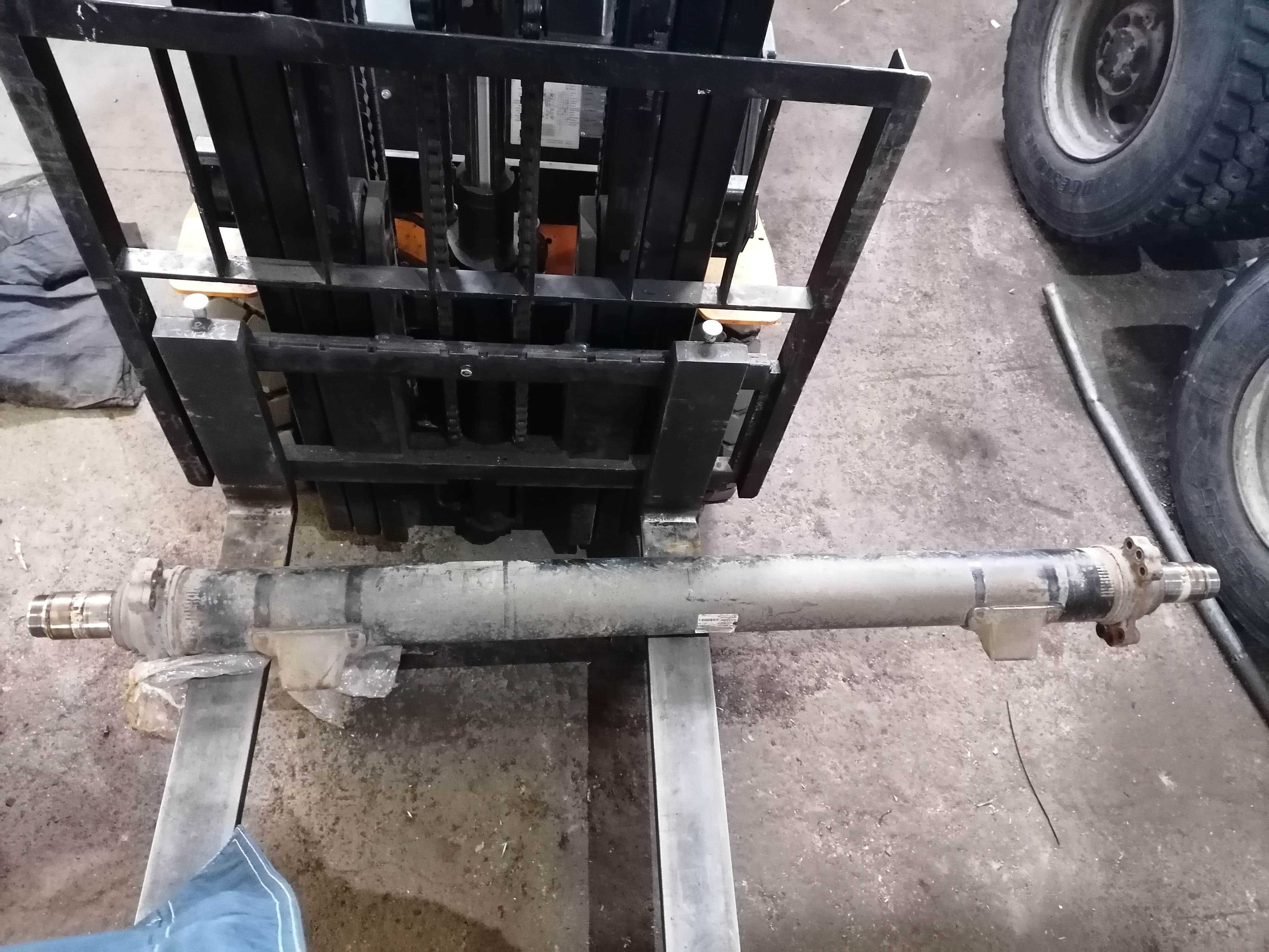 1066586 Ось SCHMITZ 1066586 Ось SCHMITZ