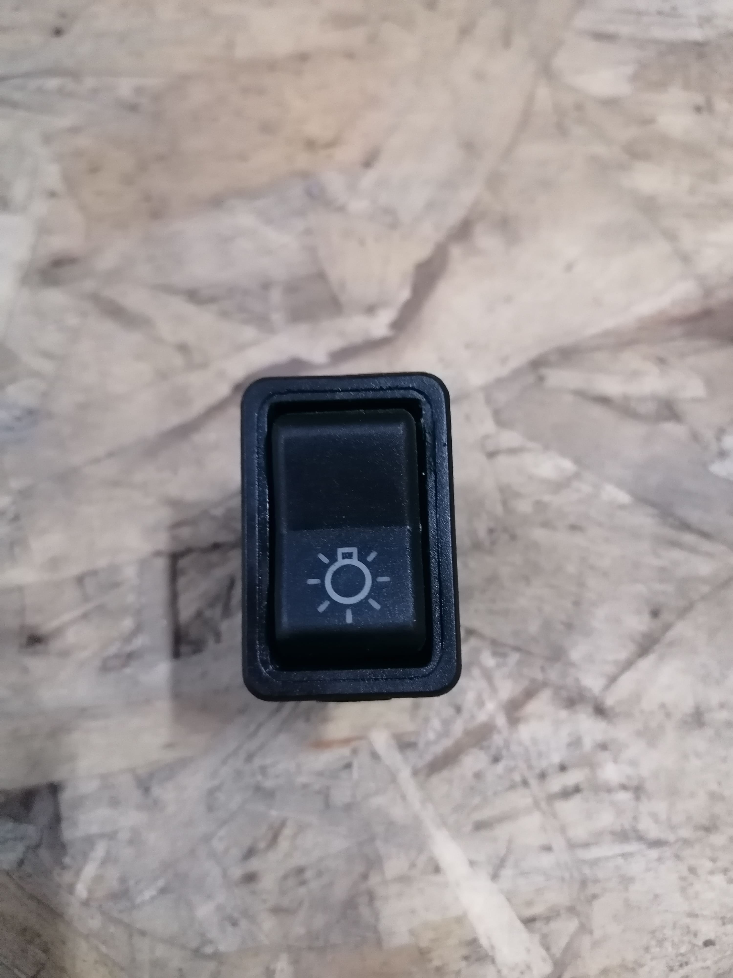 581371001 Клавишный переключатель Камаз