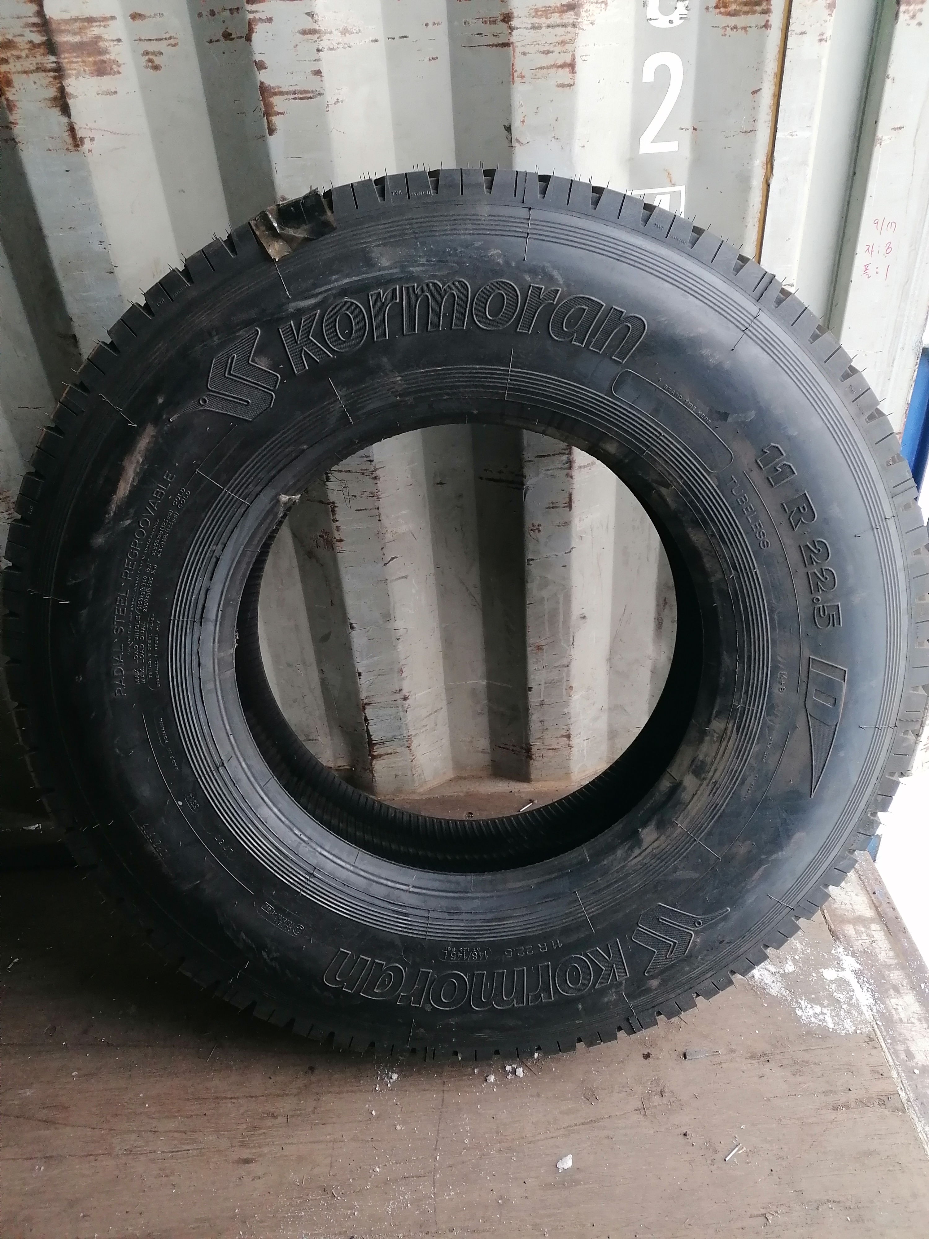 Шина автомобильная 11 R22.5 Kormoran D 148/145L