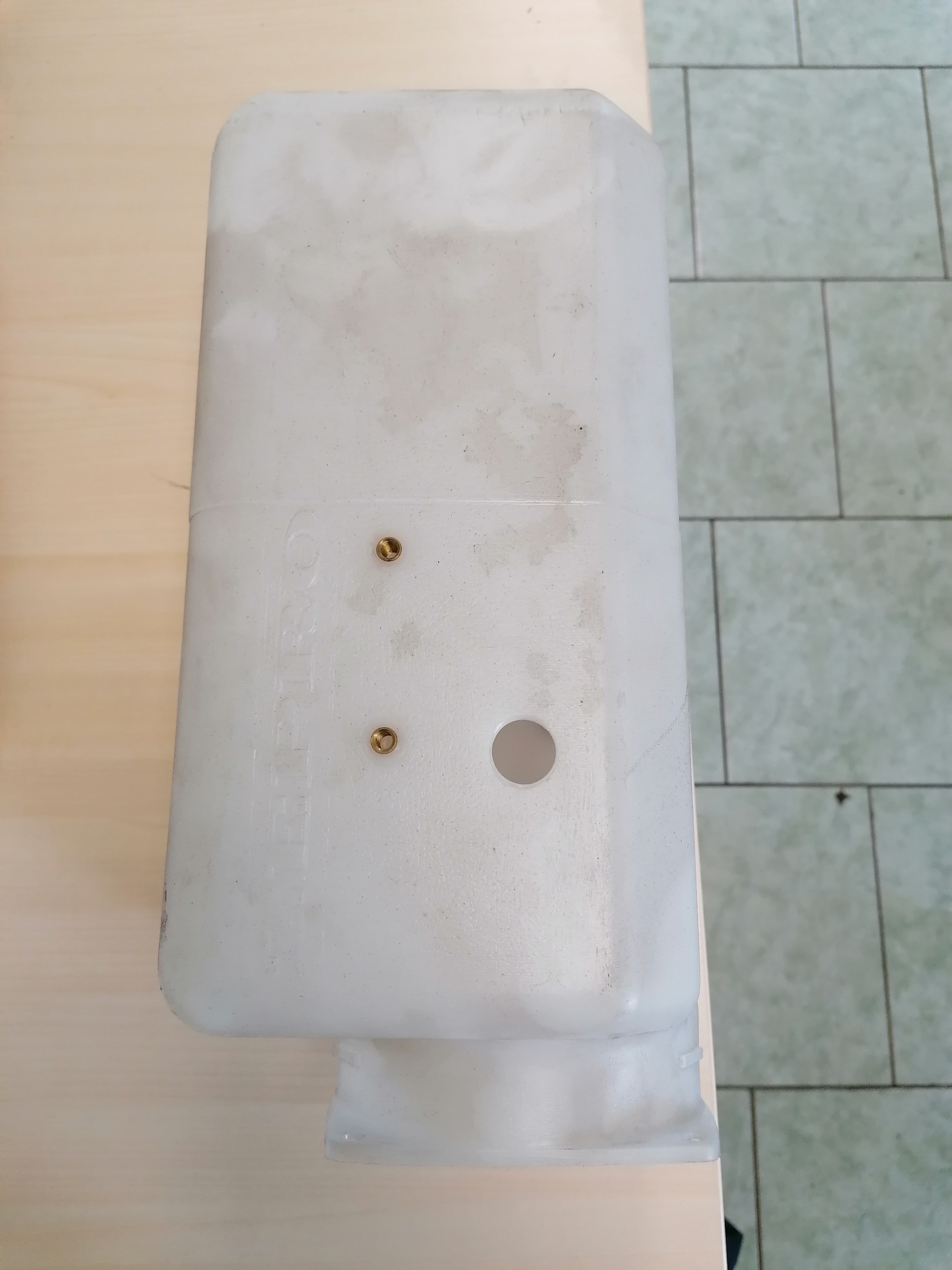 4014304L Бак гидроборта 32215 Zepro