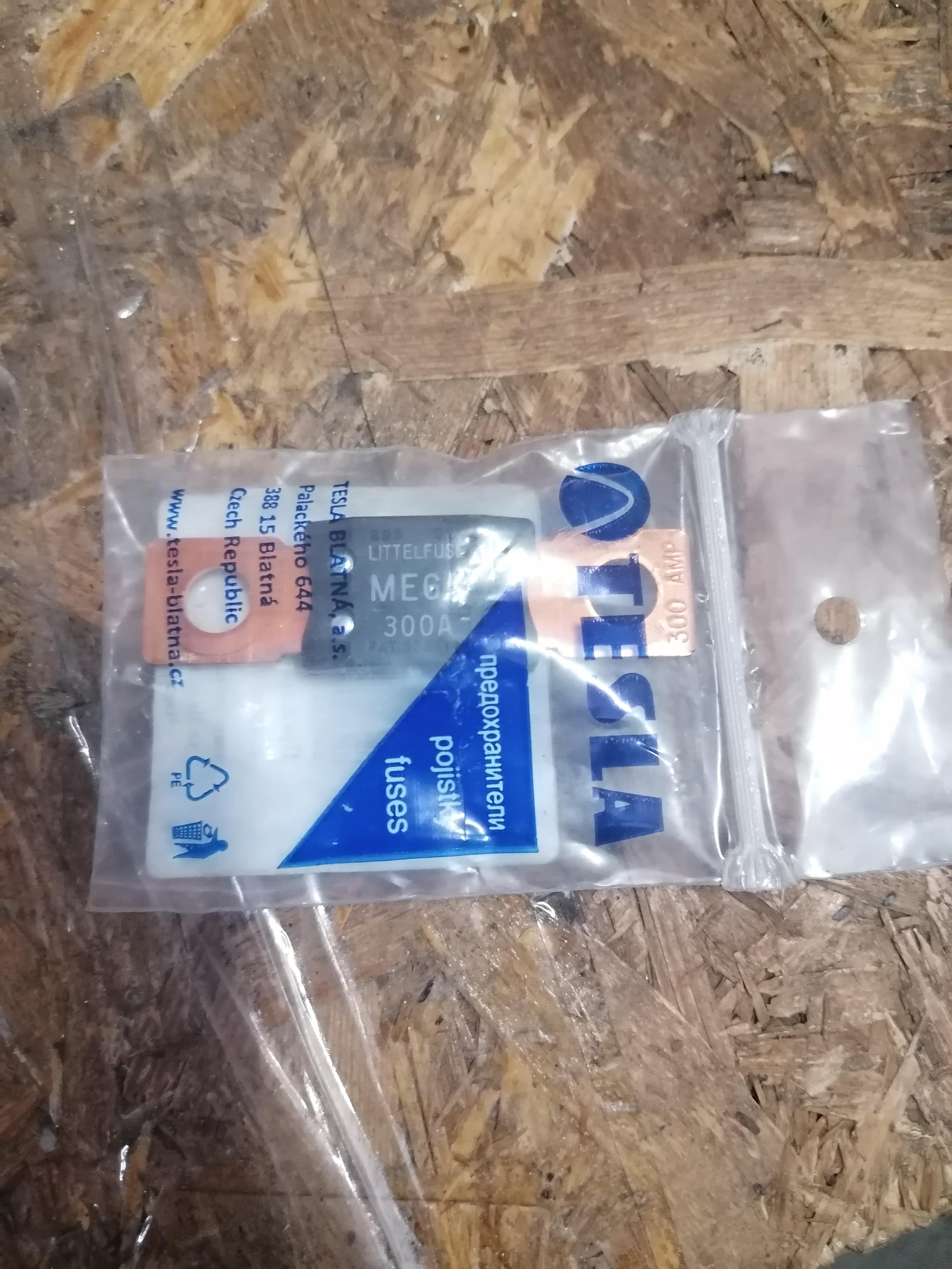 FG300A TESLA  Предохранитель 300A