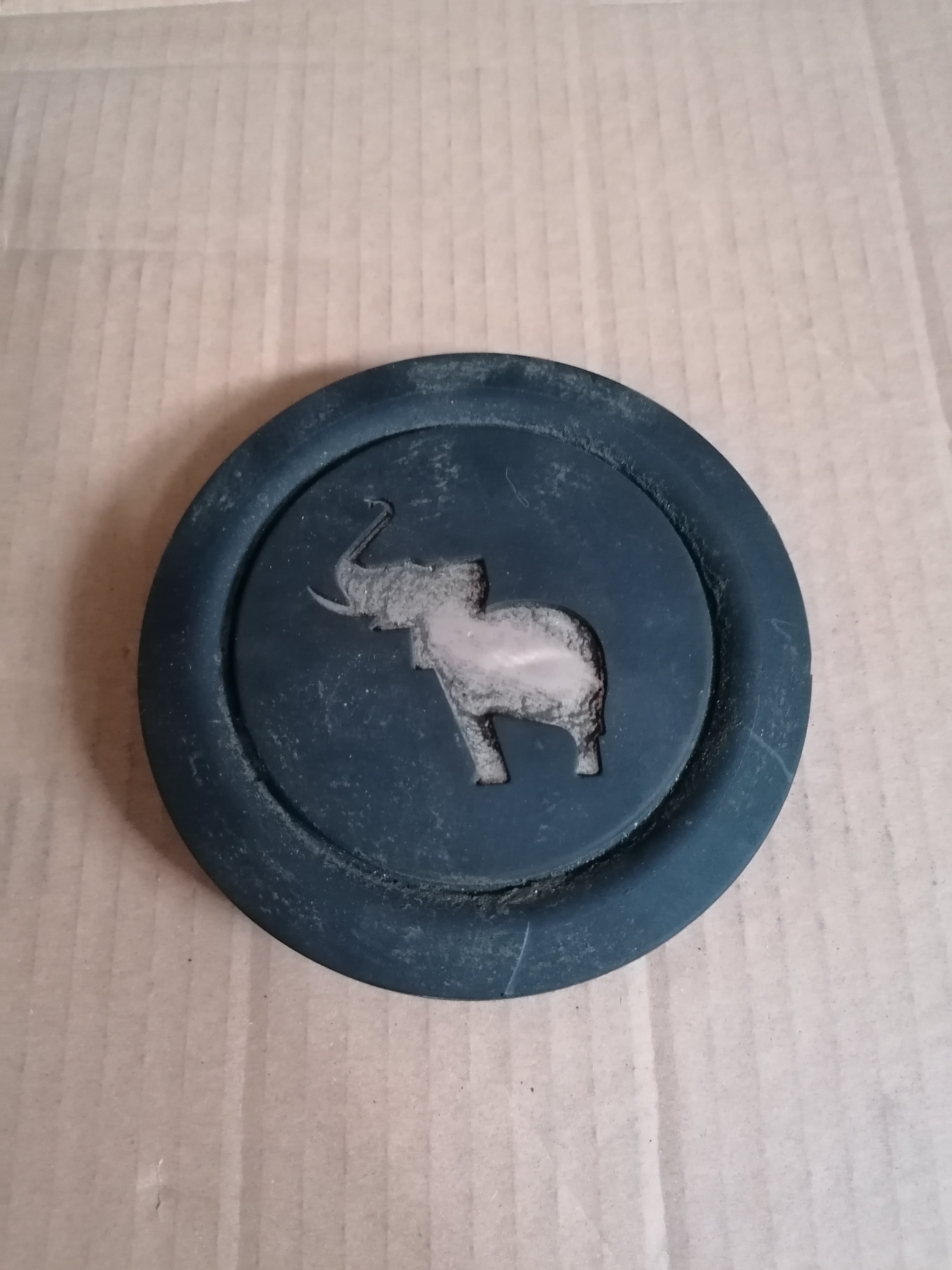 017958 Крышка ступицы Schmitz 017958 Крышка ступицы Schmitz