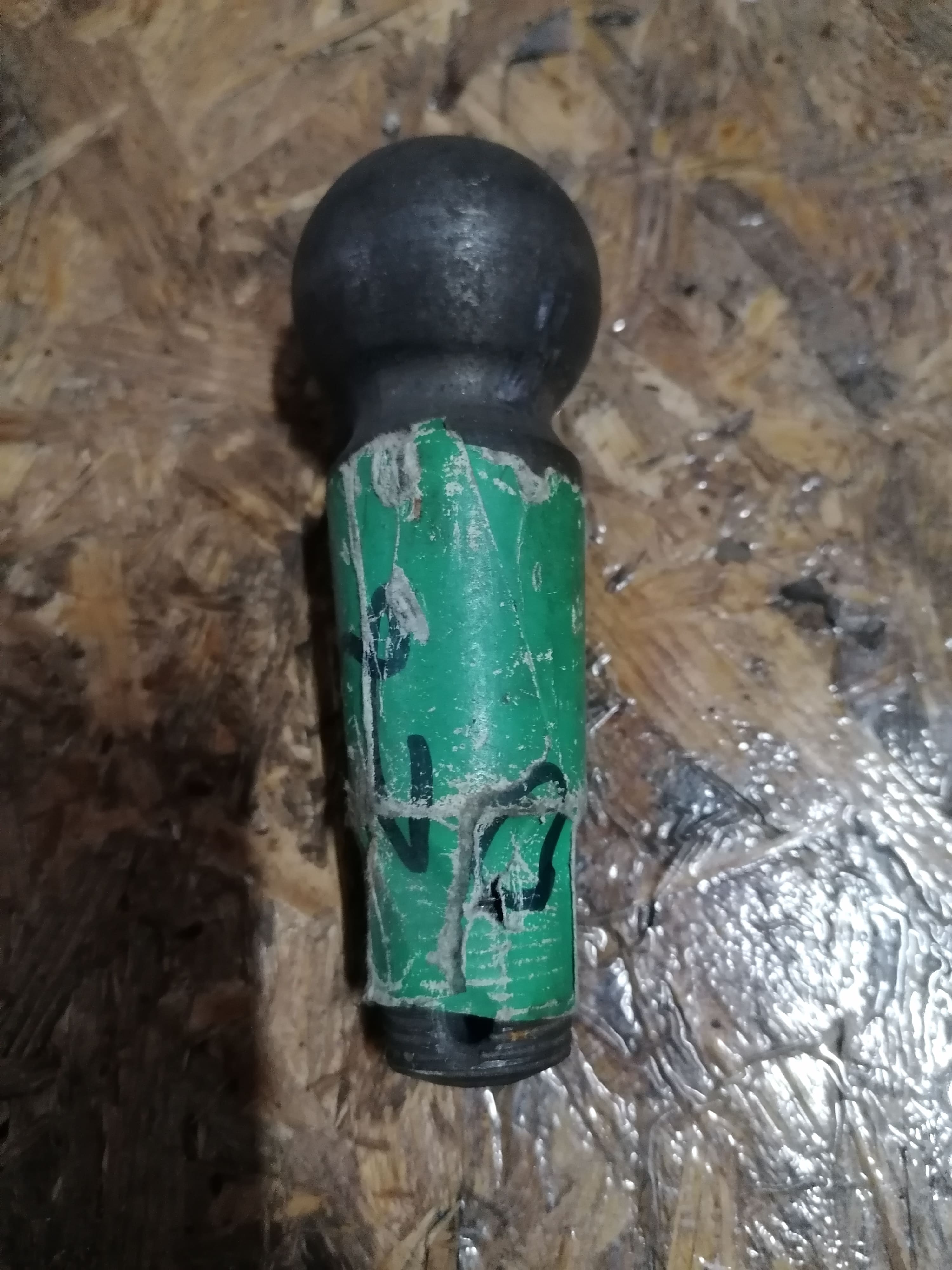 12203003021 МТЗ Палец рулевой