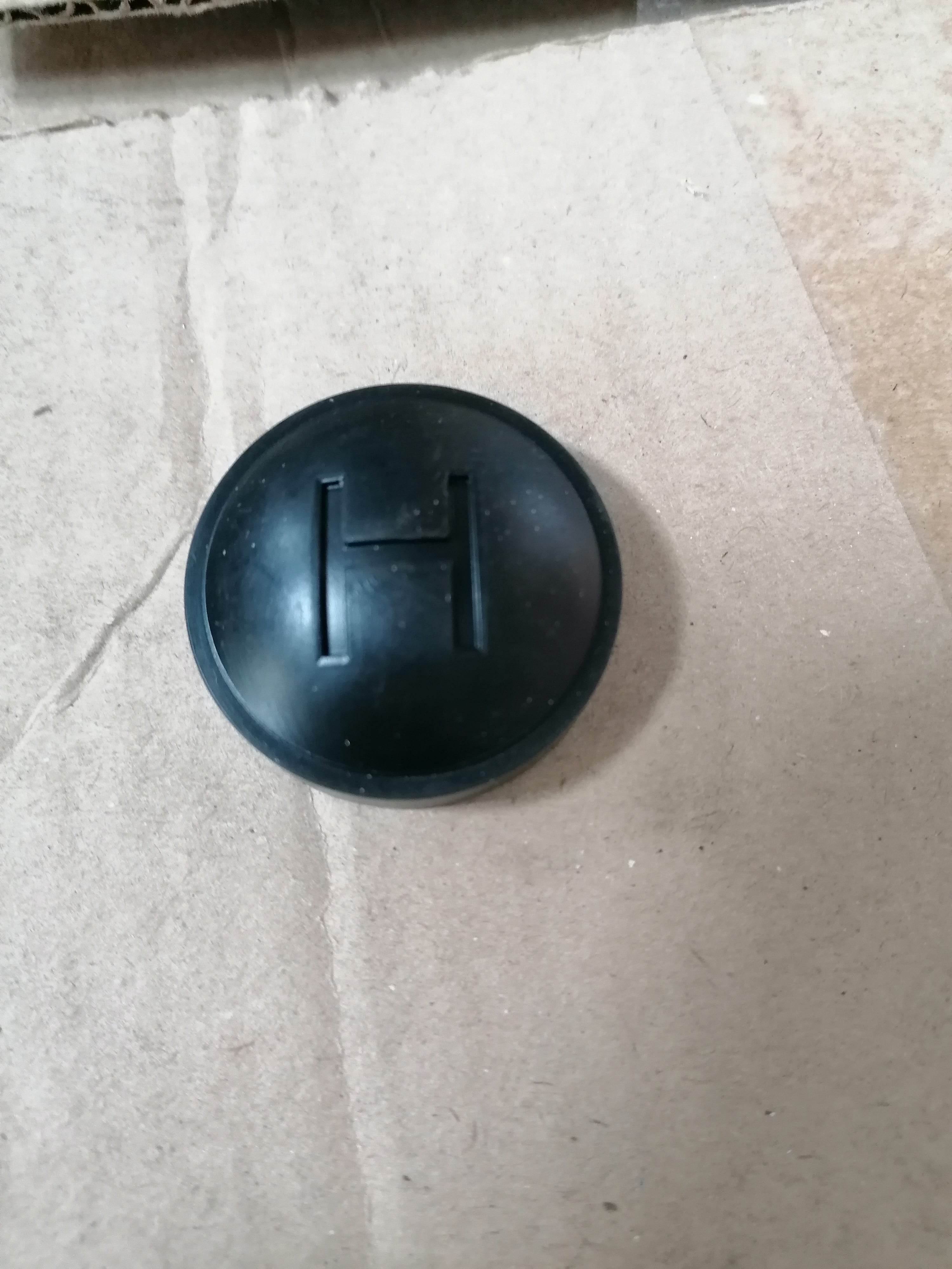 01101157 BAR Кнопка ножного управления гидроборта "H" резиновая