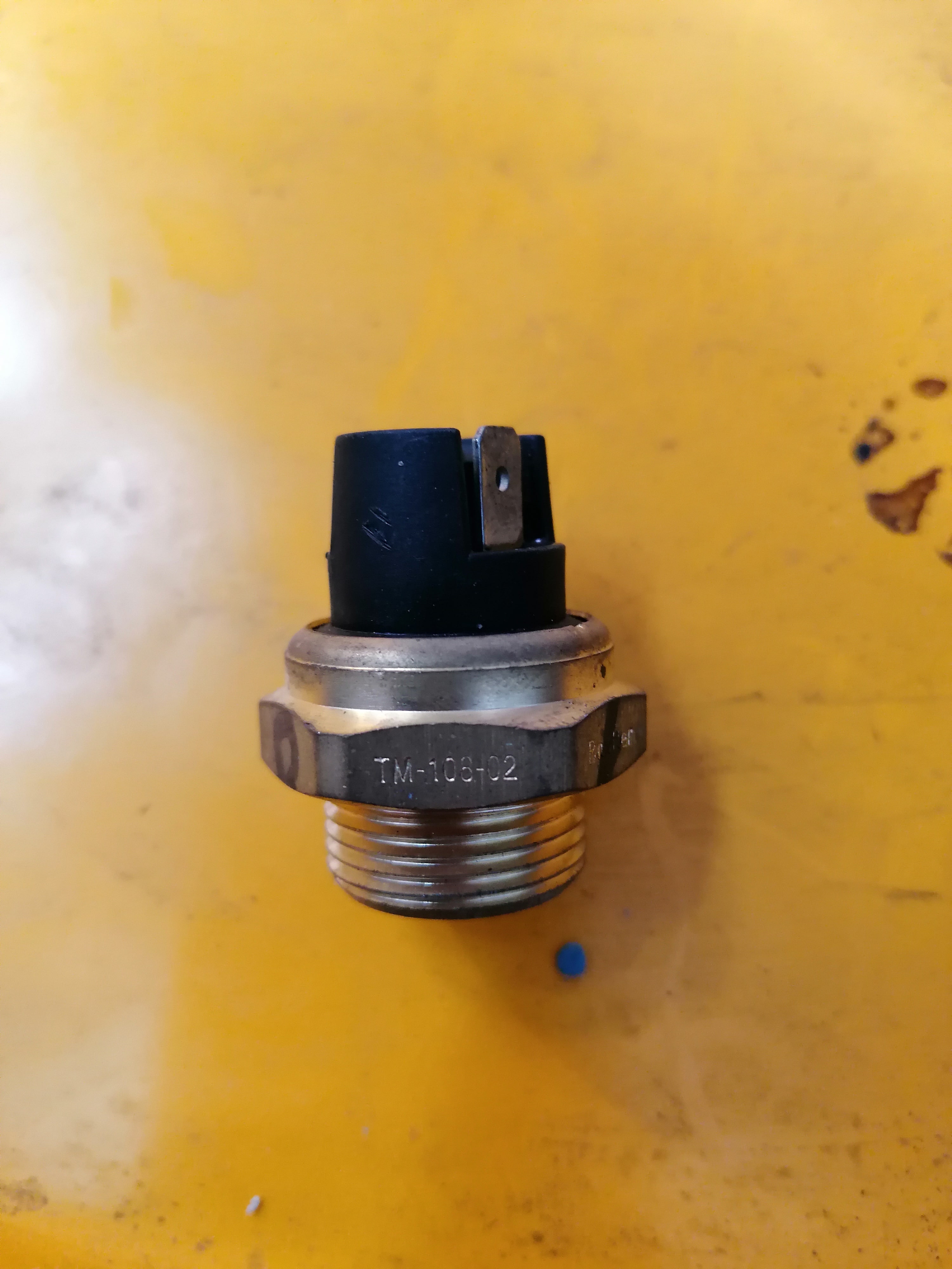 TM10802 ВАЗ Датчик включения вентилятора