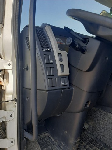 ГРУЗОВИК РЕФРИЖЕРАТОР VOLVO FL (111799)