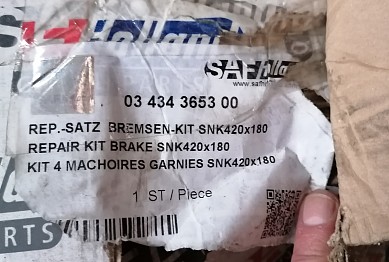 03434365300 SAF К-т (колодки + накладки + РМК)