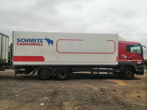 Изотермический фургон MAN TGS 26.350 6X2-2 BL-WW (11185)