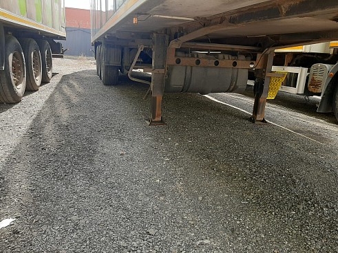 Полуприцеп рефрижератор НЕФАЗ 93341 (111330)