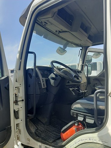 ГРУЗОВИК РЕФРИЖЕРАТОР VOLVO FL (111617)