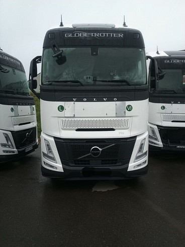 ПОСТАВКА из ЕВРОПЫ!!! Тягач VOLVO FH460