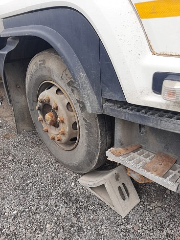 ГРУЗОВИК РЕФРИЖЕРАТОР ISUZU АФ-4749СО (ID 111120)
