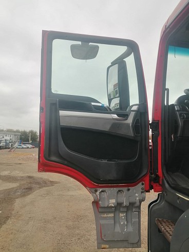 Изотермический фургон MAN TGS 26.350 6X2-2 BL-WW (11185)