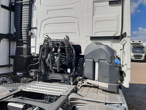 Volvo FH 500 Globetrotter XL (НОВЫЙ)