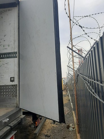 ПОЛУПРИЦЕП РЕФРИЖЕРАТОР Grunwald 972200 (111241)