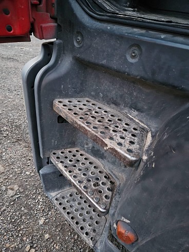 ГРУЗОВОЙ ТЯГАЧ СЕДЕЛЬНЫЙ  MAN TGS 18.360 (111513)