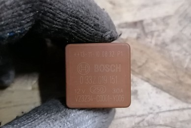 0332019151 Bosch Реле 5-контактная 12V 30A