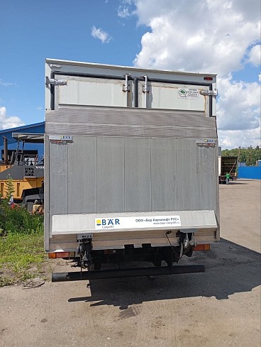 Грузовой рефрижератор HINO 300