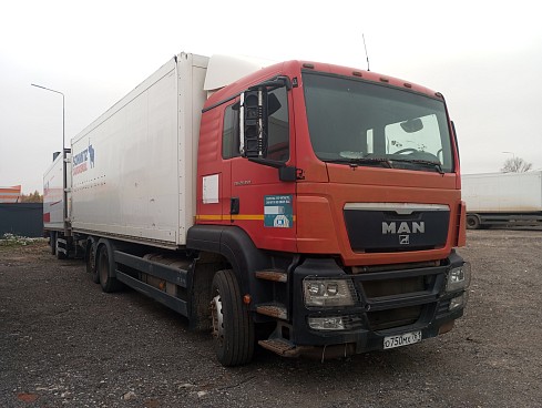 Грузовой автопоезд изотермический  MAN TGS  26.350 6X2-2 BL-WW (111750)