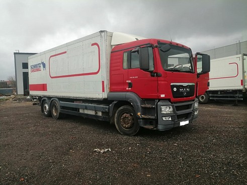 Грузовик изотермический MAN TGS 26.350 6X2-2 BL-WW (111792)
