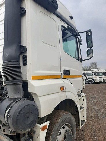 ГРУЗОВОЙ ТЯГАЧ СЕДЕЛЬНЫЙ КАМАЗ 5490-S5 NEO (111664)