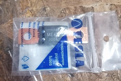 FG300A TESLA  Предохранитель 300A