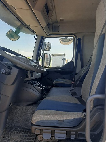 ГРУЗОВИК РЕФРИЖЕРАТОР VOLVO FL (111799)