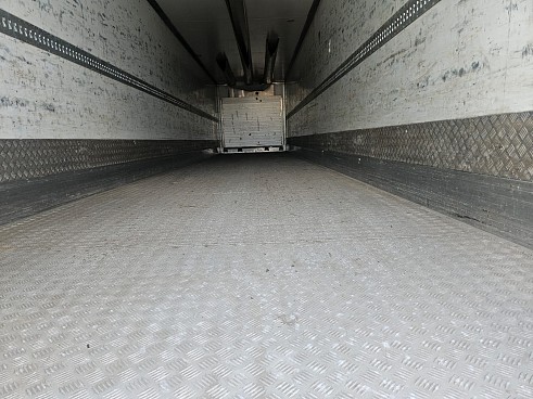 Полуприцеп рефрижератор Grunwald 972200 (1116228)