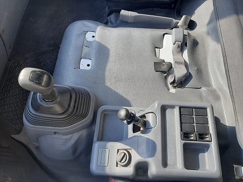ГРУЗОВИК РЕФРИЖЕРАТОР ISUZU АФ-4749СО (ID 111870)
