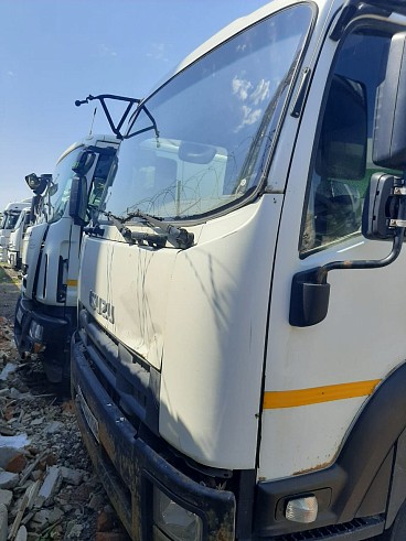 ГРУЗОВИК РЕФРИЖЕРАТОР ISUZU АФ-4749СО (ID 111615)