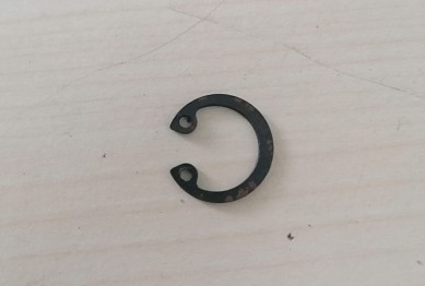 21144003 Кольцо стопорное пальца поршня Ф15