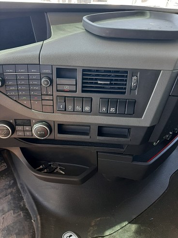 ГРУЗОВОЙ ТЯГАЧ СЕДЕЛЬНЫЙ VOLVO FH 460 (111683) БЕЗ ПРОБЕГА ПО РФ!!!