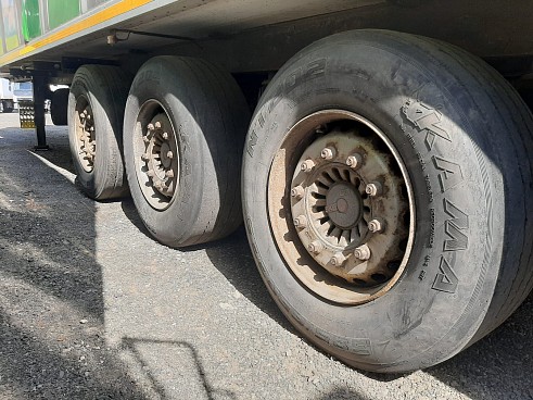 Полуприцеп рефрижератор НЕФАЗ 93341 (111330)