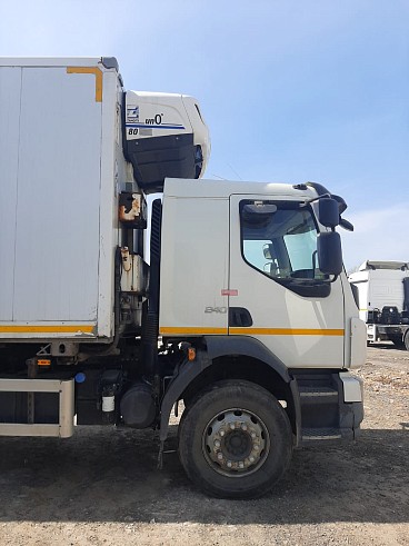 ГРУЗОВИК РЕФРИЖЕРАТОР VOLVO FL (111799)